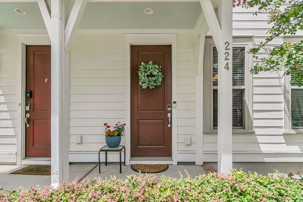 224 Oak Park Street, Summerville