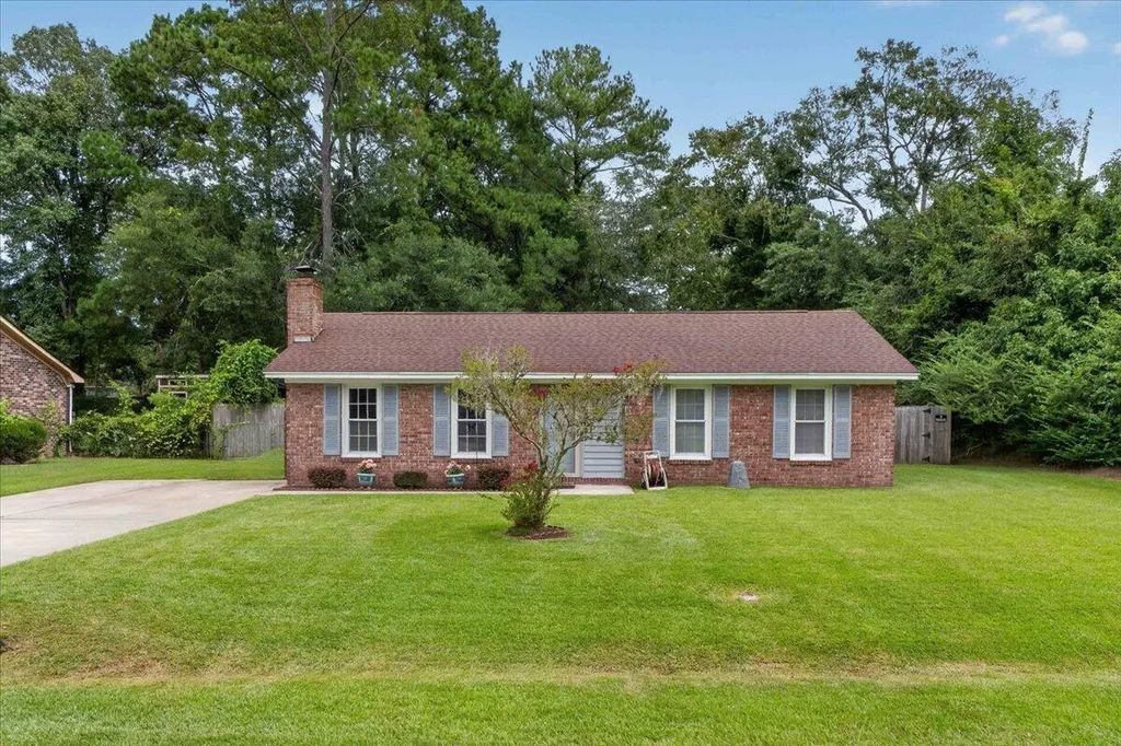 613 Brailsford Boulevard, Summerville