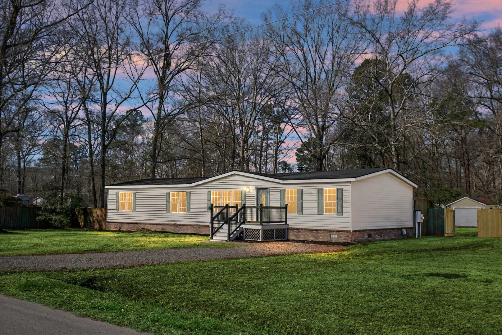 Photo of Listing #26003912