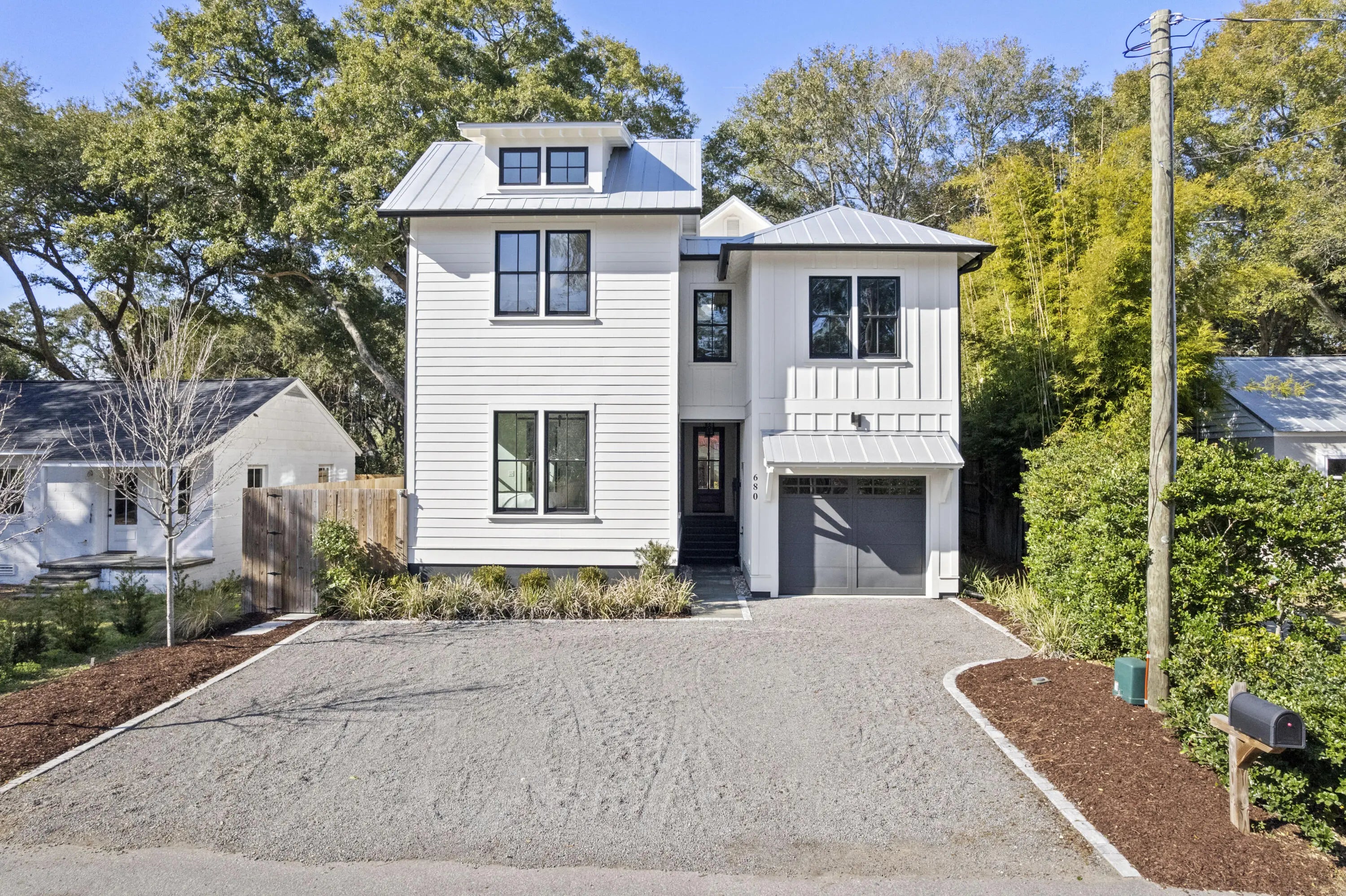 Photo of Listing #26002372