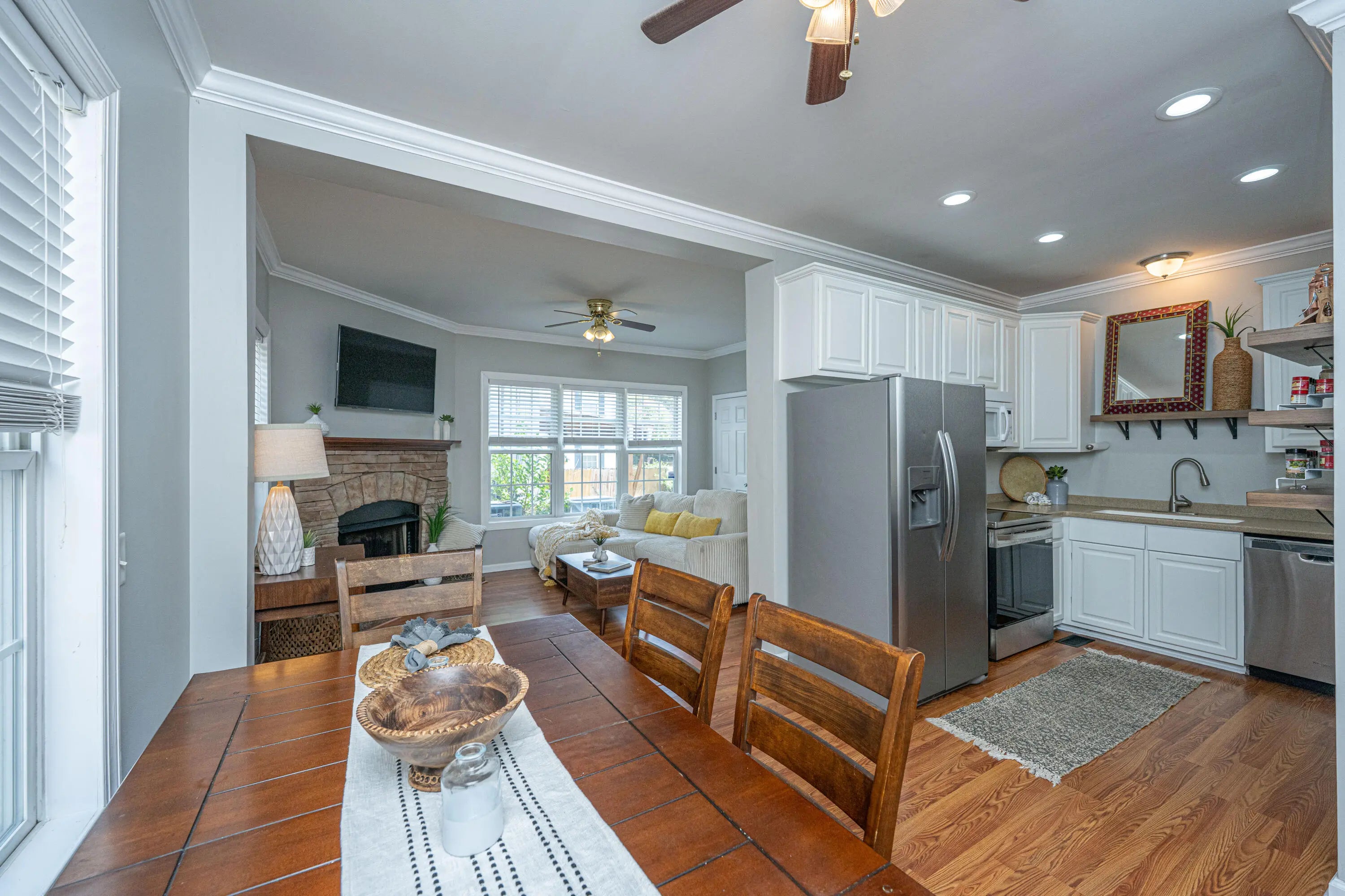 Photo of Listing #25018792