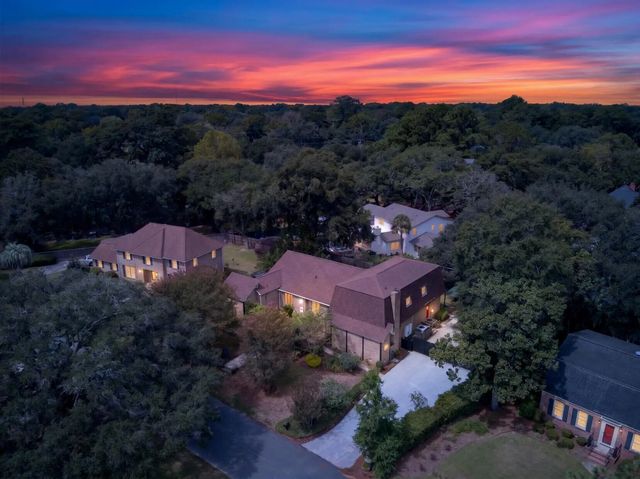 Photo of 18 Old English Drive, Charleston SC
