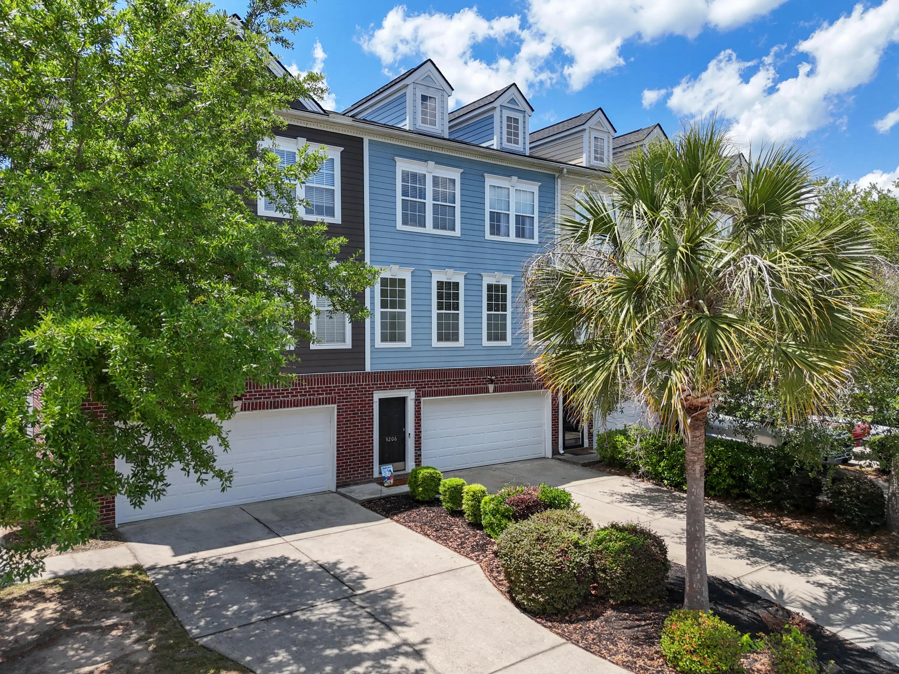 Photo of Listing #25015859