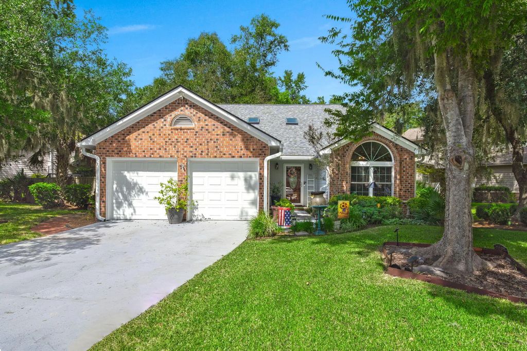 44 Jawol Drive, Charleston
