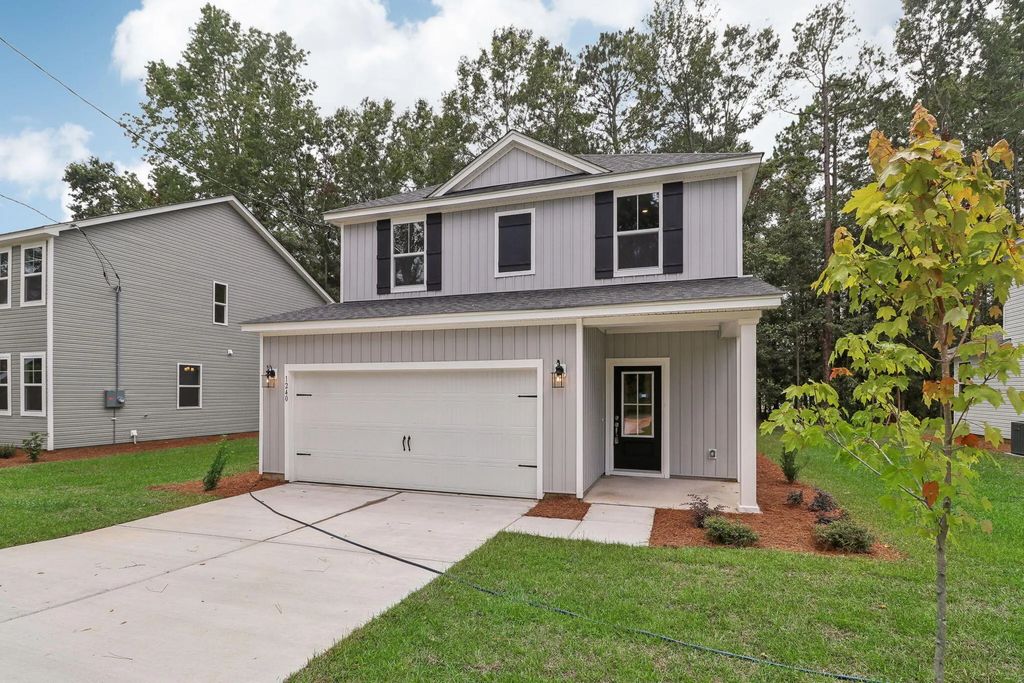3438 Evergreen Oak Road, Summerville