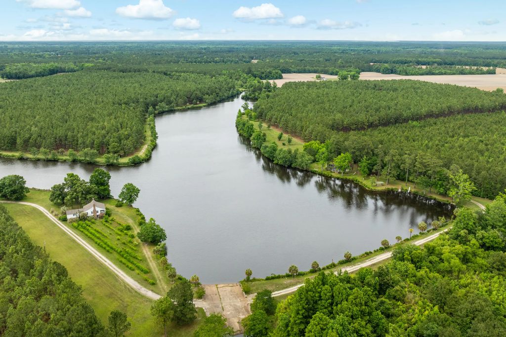 741 Jones Road, Lake City
