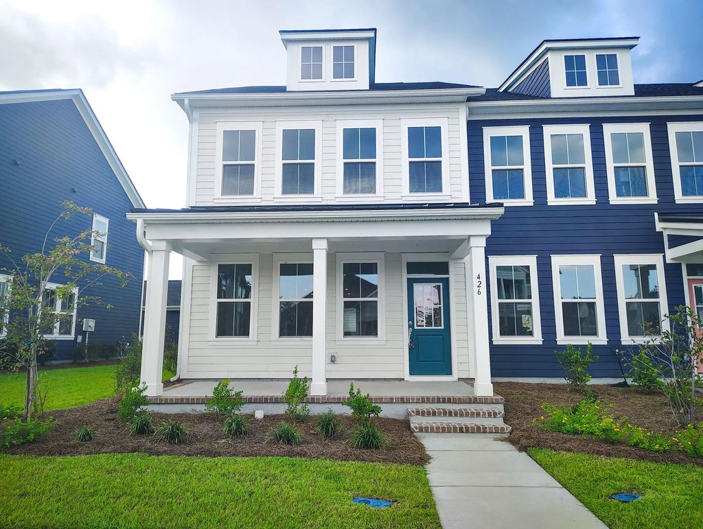 426 Swaying Pine Lane, Summerville