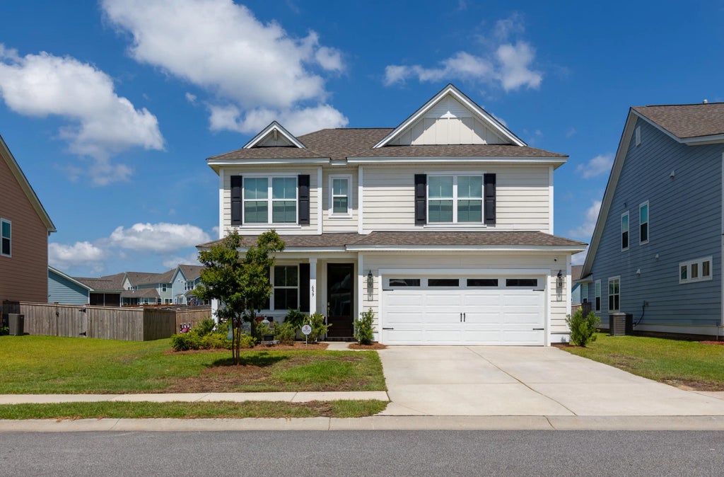 659 Black Pine Road, Moncks Corner