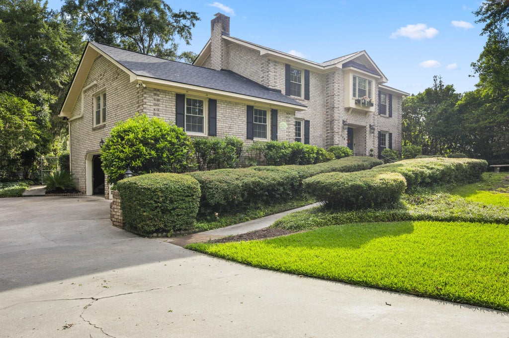 506 Fairington Drive, Summerville