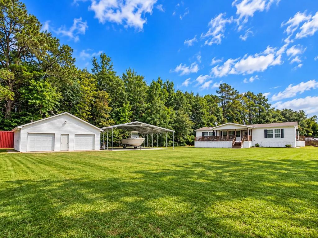 116 Stallion Lane, Moncks Corner