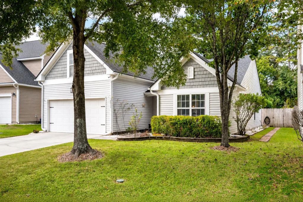2011 Asher Loop, Summerville