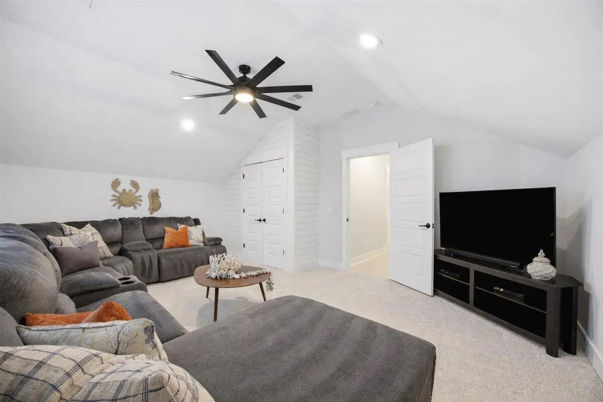 188 Clearblue Loop, Summerville, SC, 29486