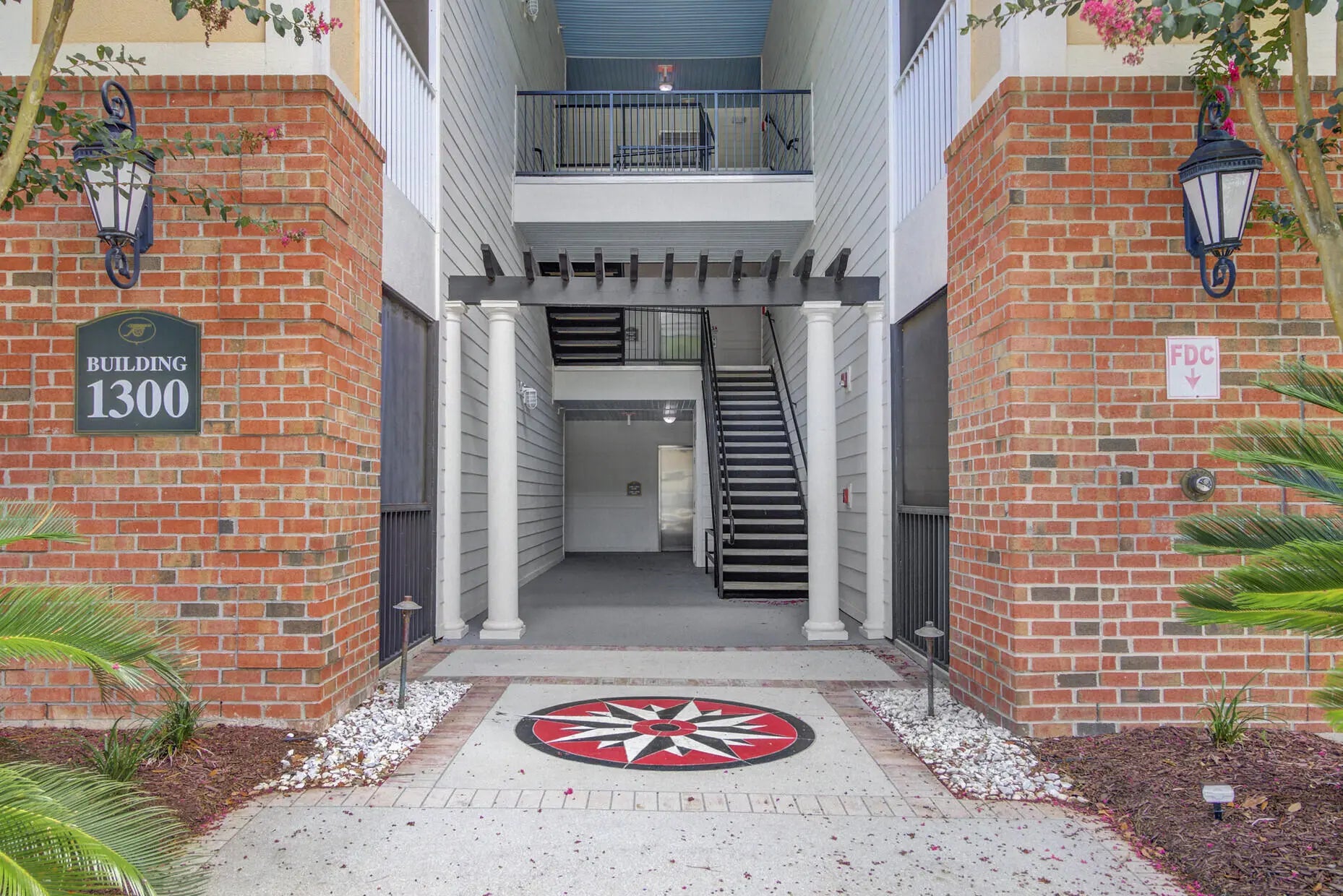 Photo of Listing #25019920