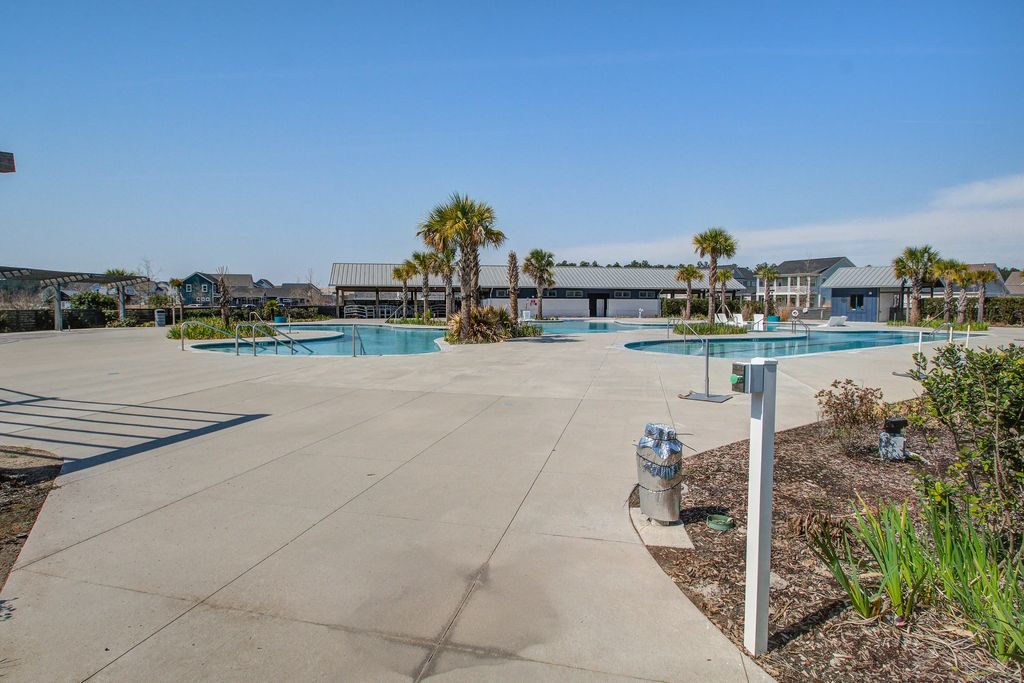 126 Clearblue Loop, Summerville