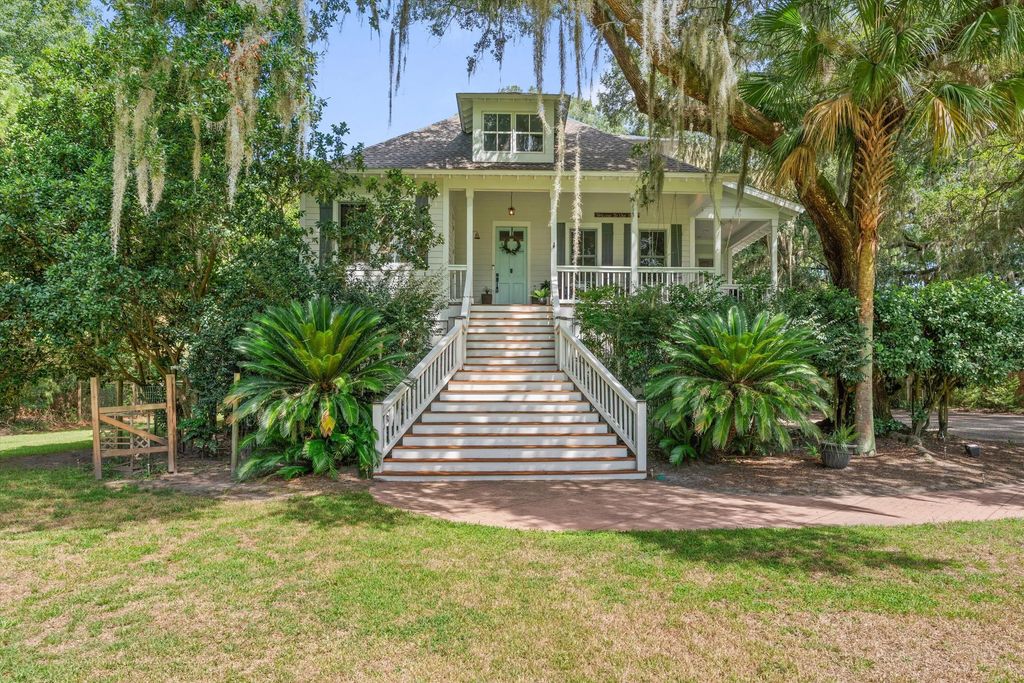 80 Jasmine Hall Road, Seabrook