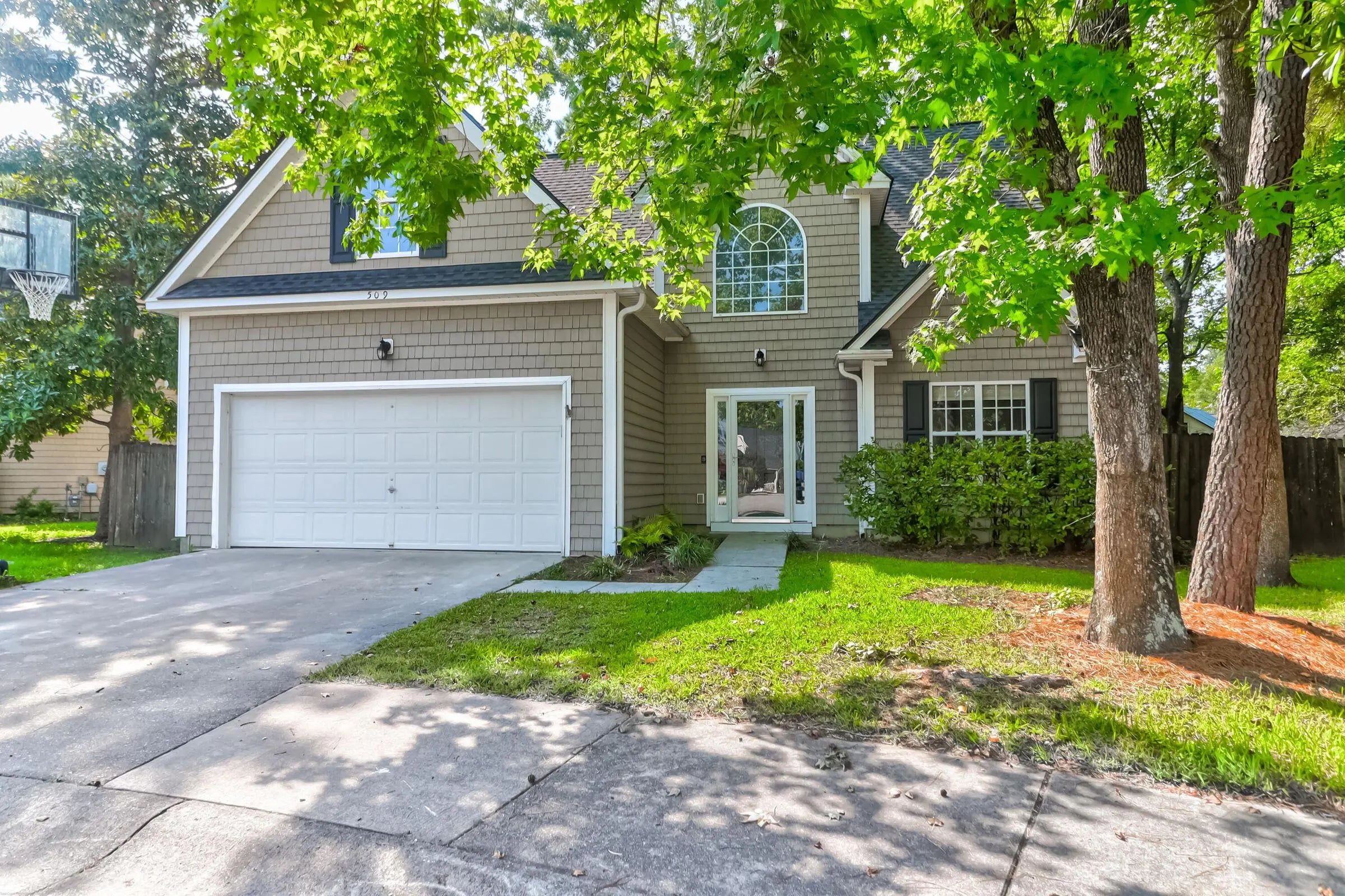 Photo of Listing #26003874