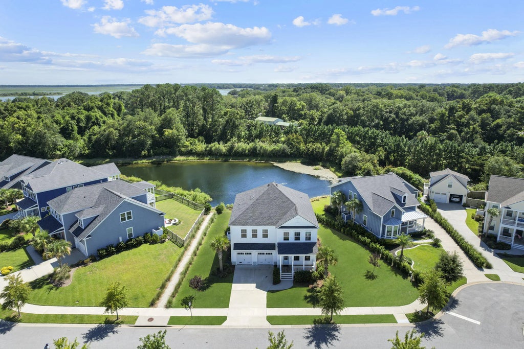 1427 Rivers Cotton Road, Charleston