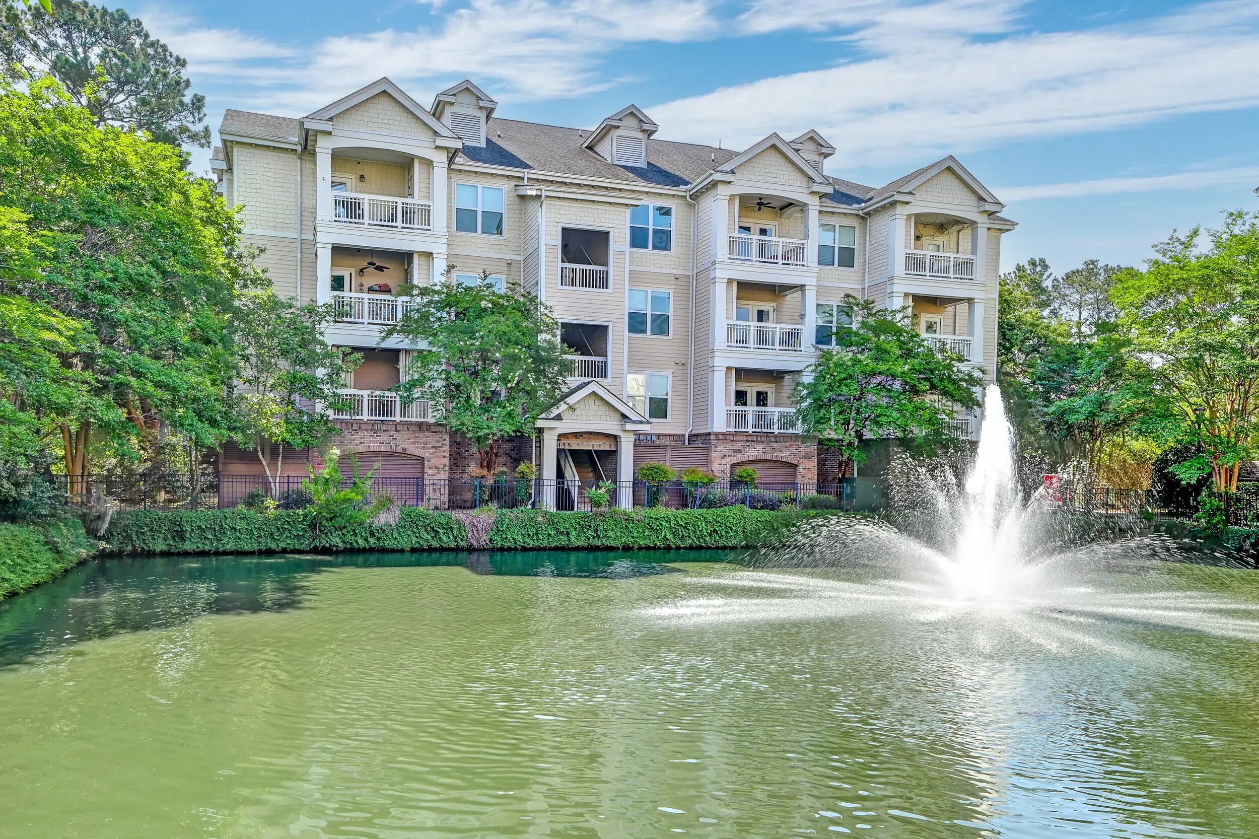 Photo of Listing #25014222