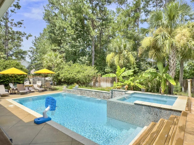 Photo of 102 Castle Harbor Drive, Summerville SC