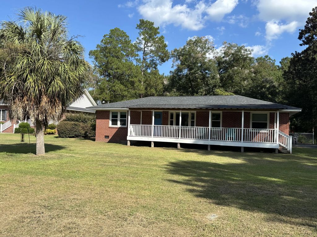 708 County Road S-18-61, Saint George