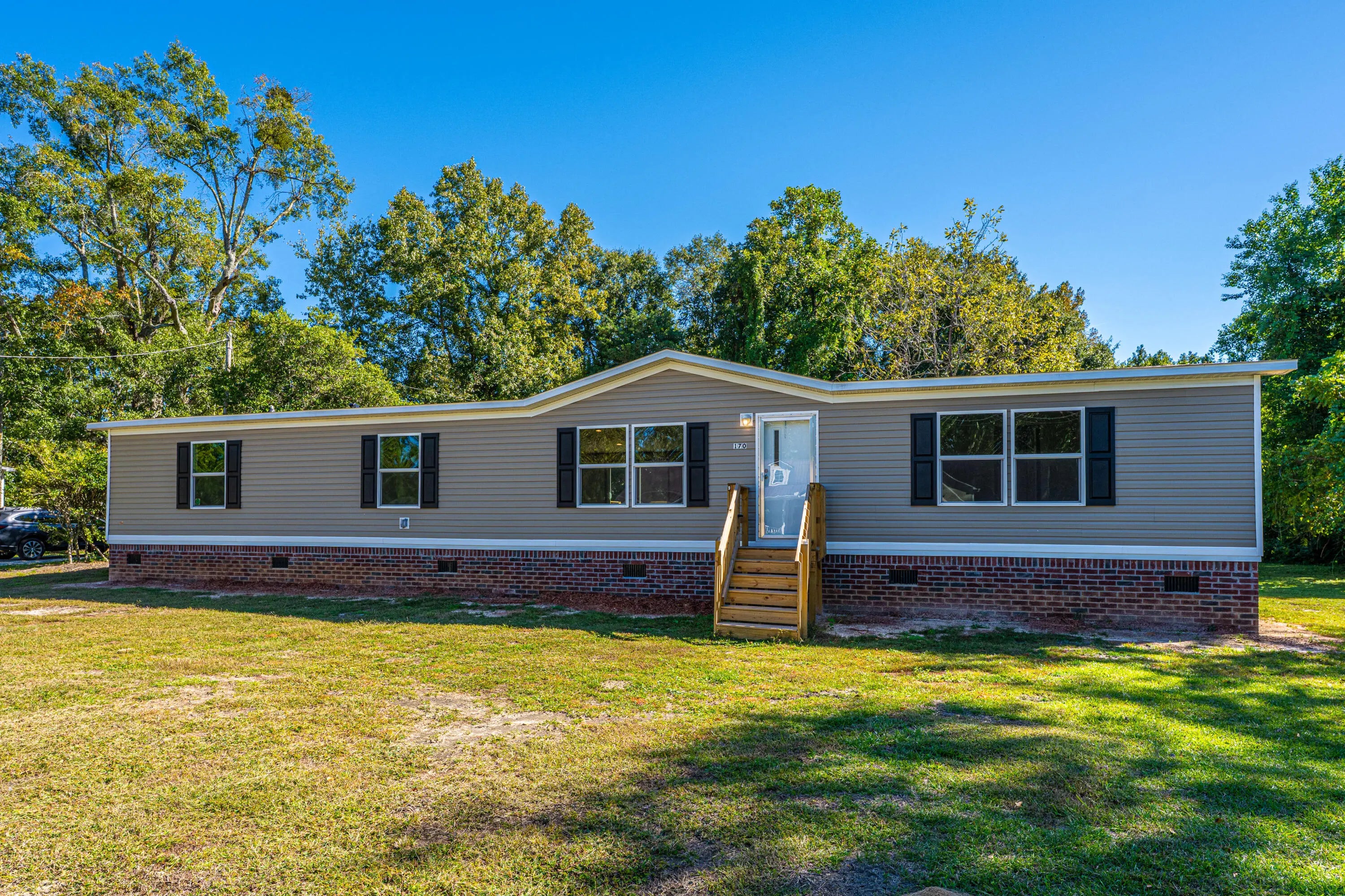 Photo of Listing #25028442