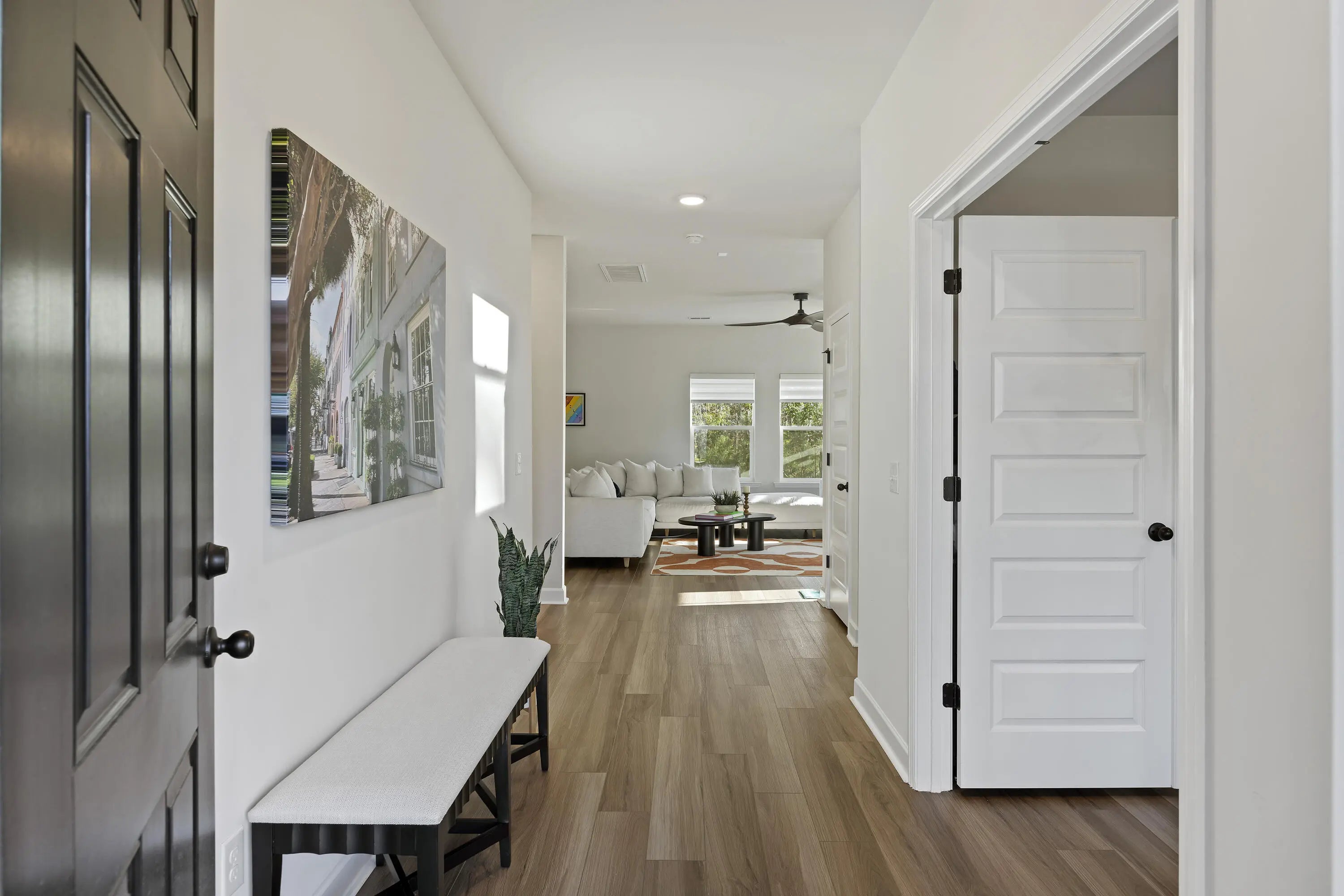 Photo of Listing #25008126