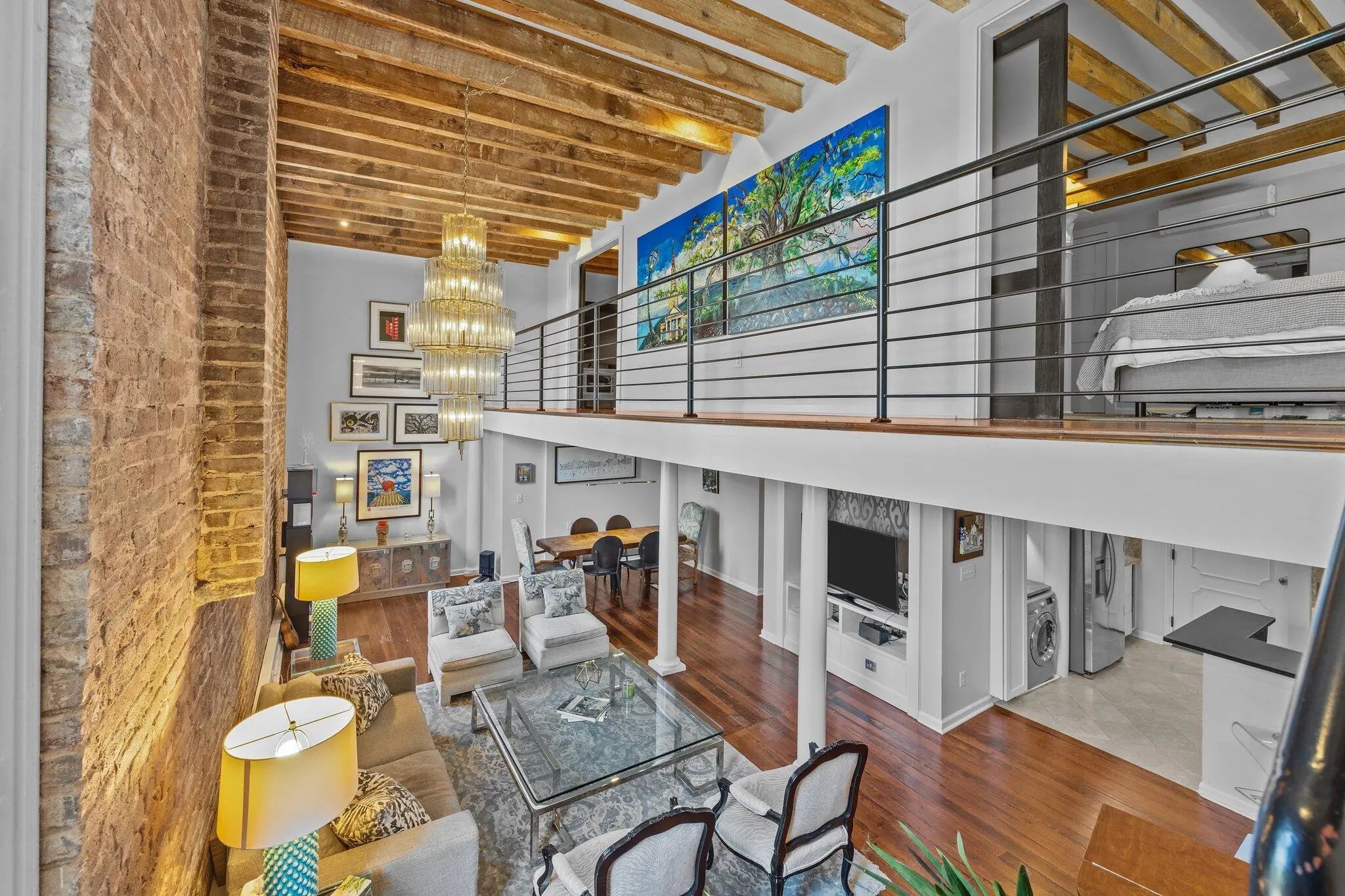 Photo of Listing #24021901