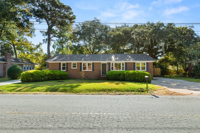 Photo of 1787 Dogwood Road, Charleston SC