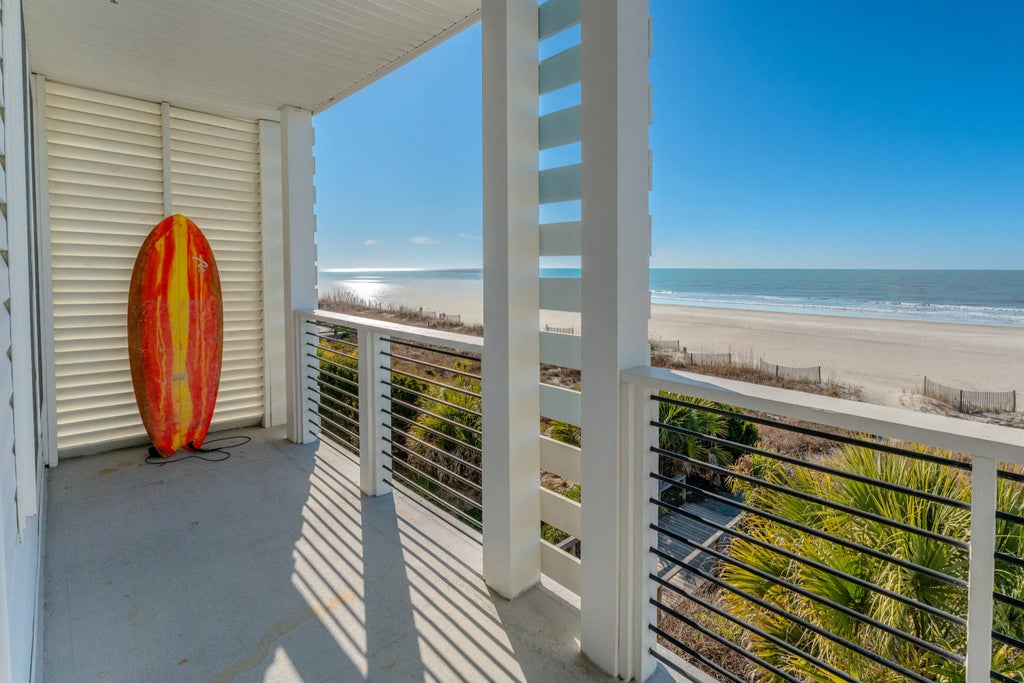 115 E Arctic Avenue 2b, Folly Beach