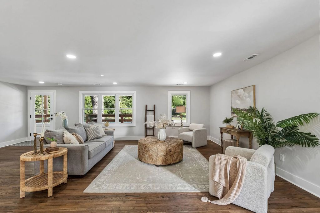 1871 Grimball Road, Charleston
