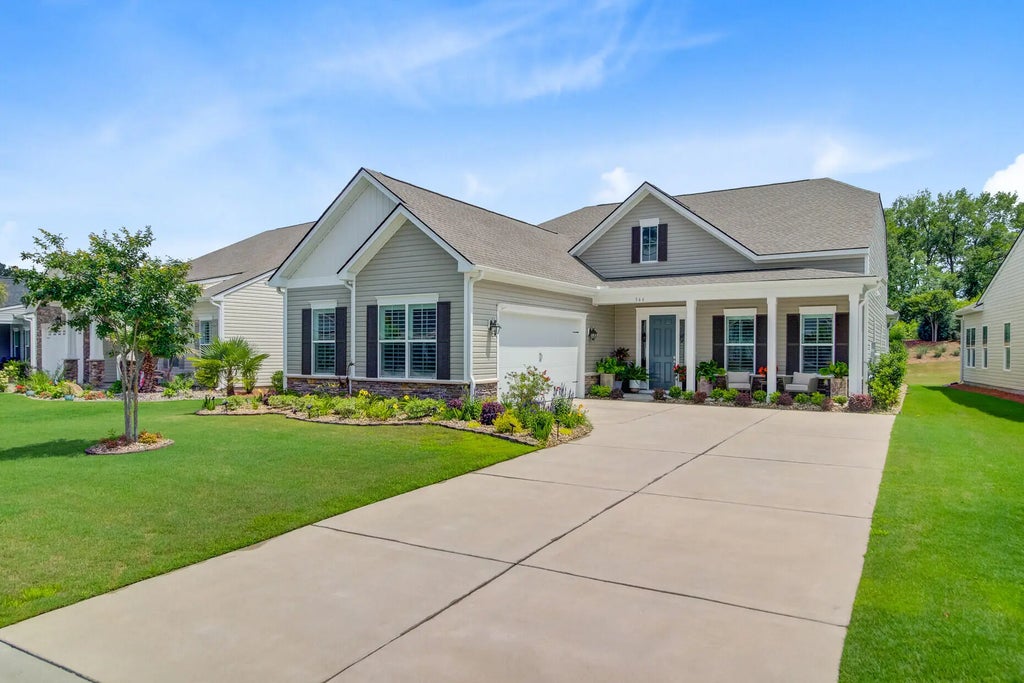 366 Tupelo Lake Drive, Summerville