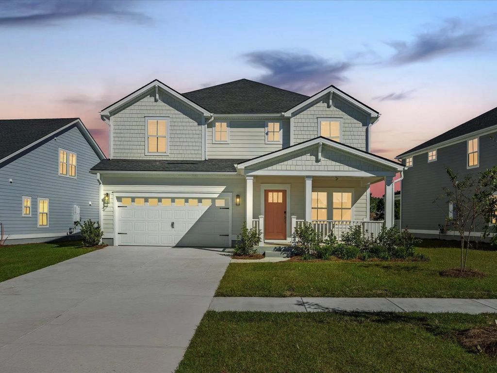 452 Radiant Blue Way, Summerville