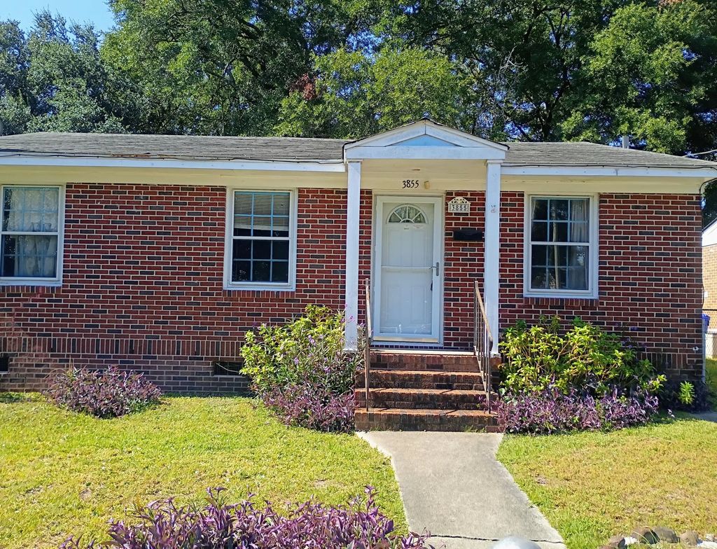 3855 Hottinger Avenue, North Charleston