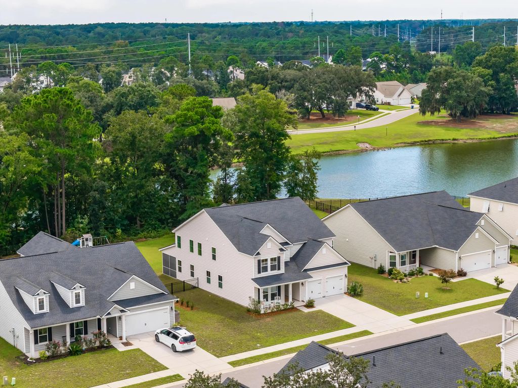 7058 Pumpkinseed Drive, Johns Island