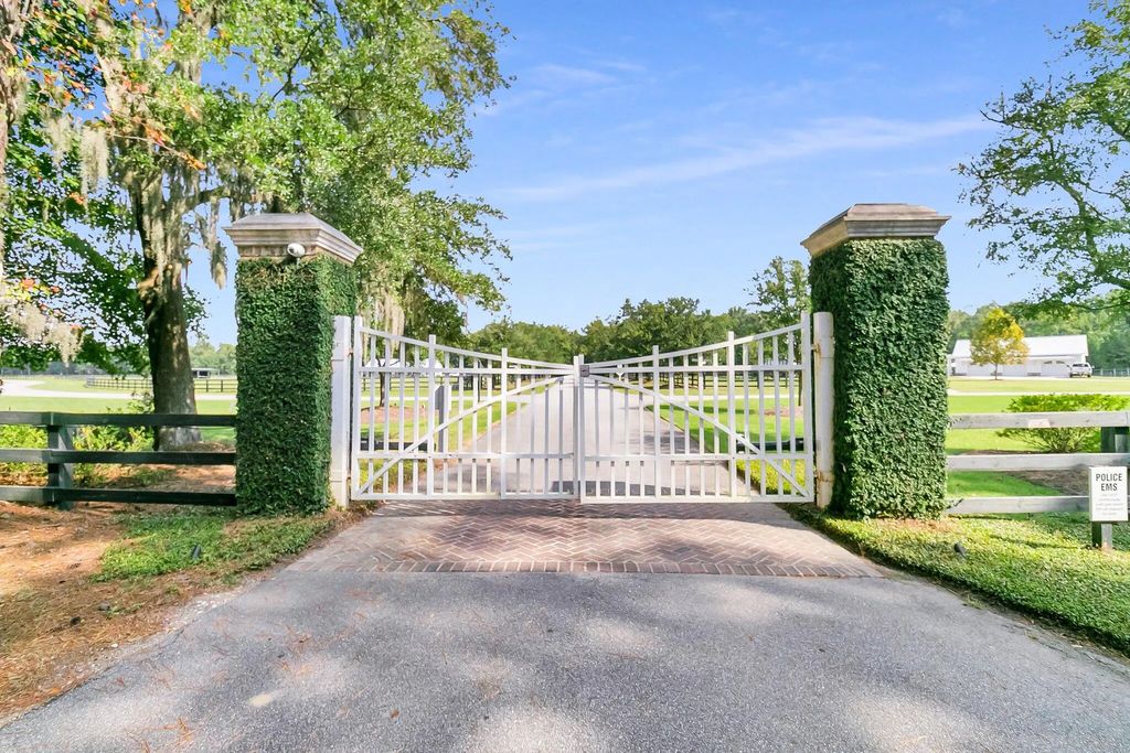 18 Bradley Pasture Way, Ravenel