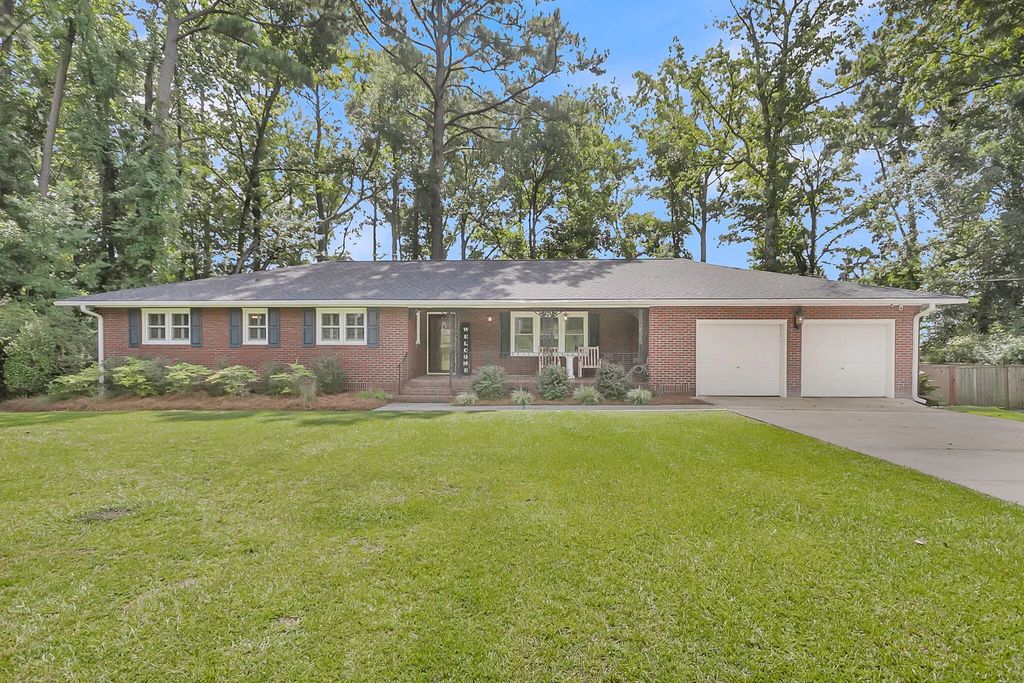106 Garden Hill Road, Summerville