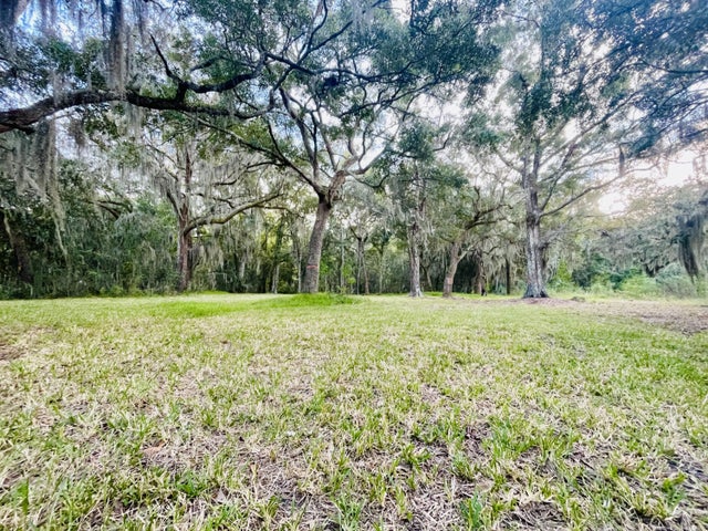 Photo of 15 B Beagle Club Road, Meggett SC