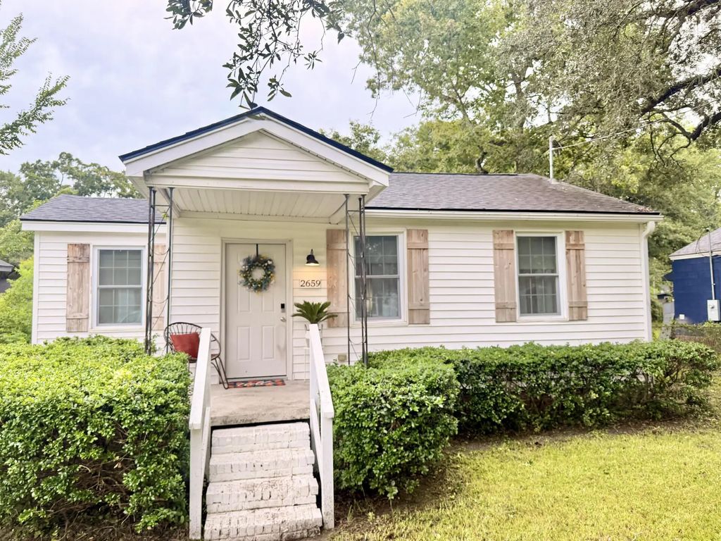 2659 Poplin Avenue, North Charleston