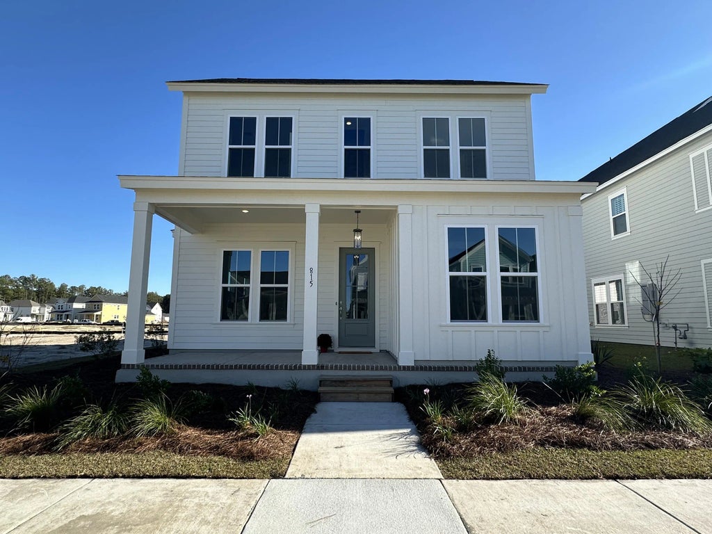 815 Gentle Breeze Drive, Summerville