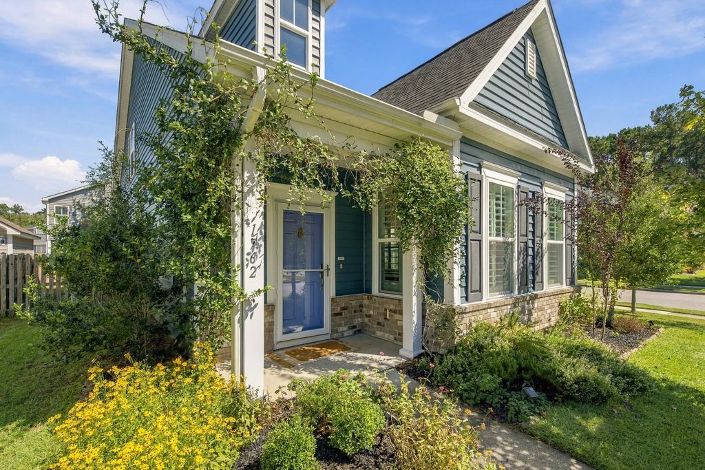 1762 Batten Drive, Charleston