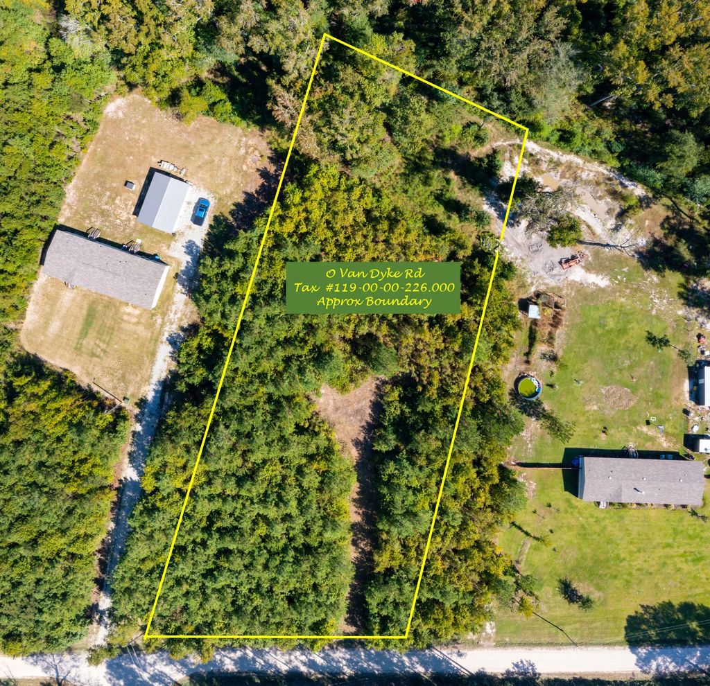 Van Dyke Road, Cottageville
