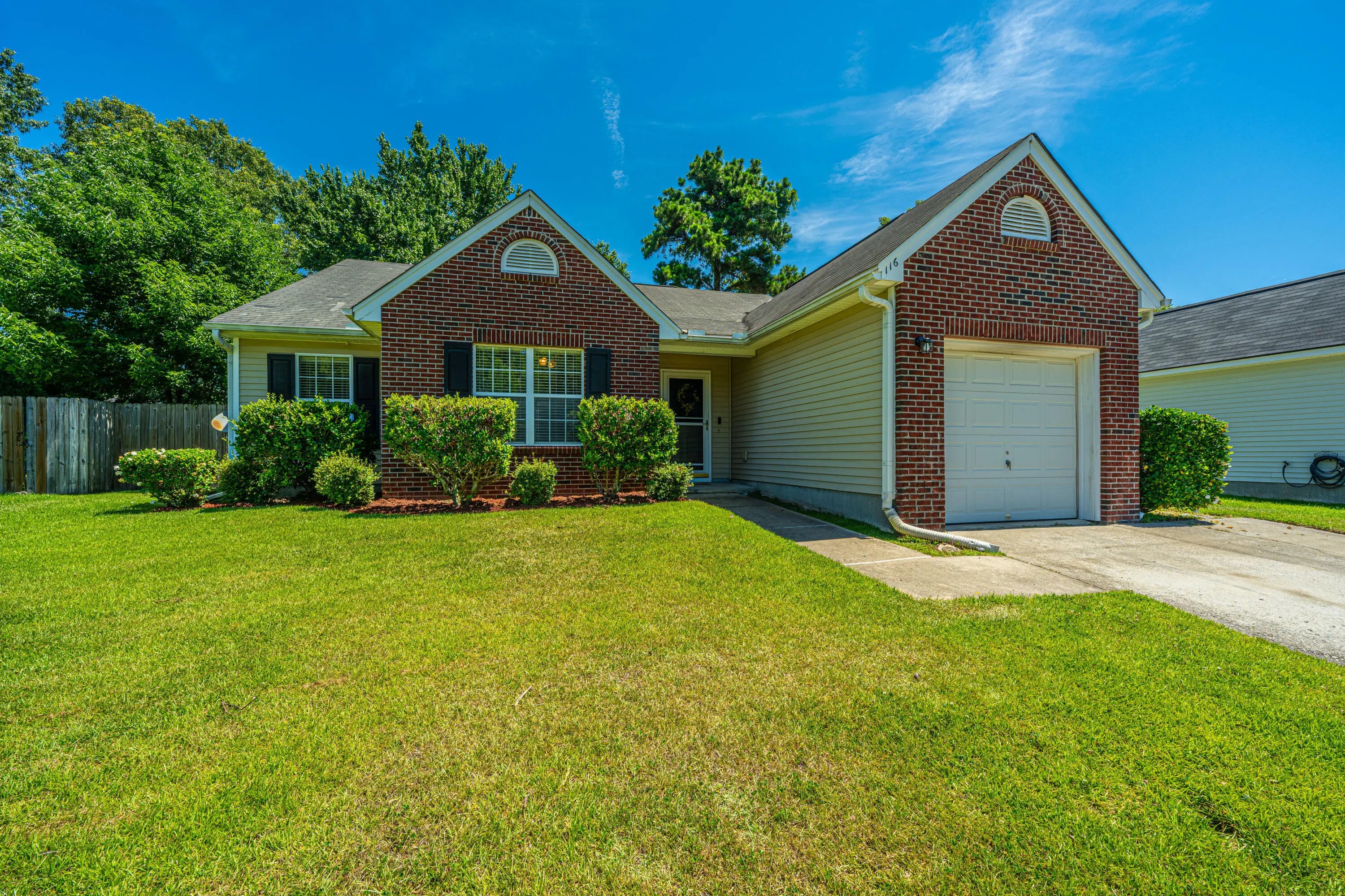 Photo of Listing #24013898