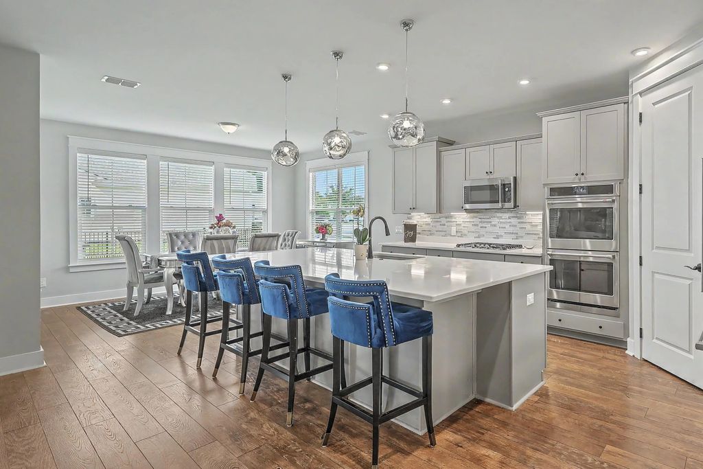 382 Tupelo Lake Drive, Summerville