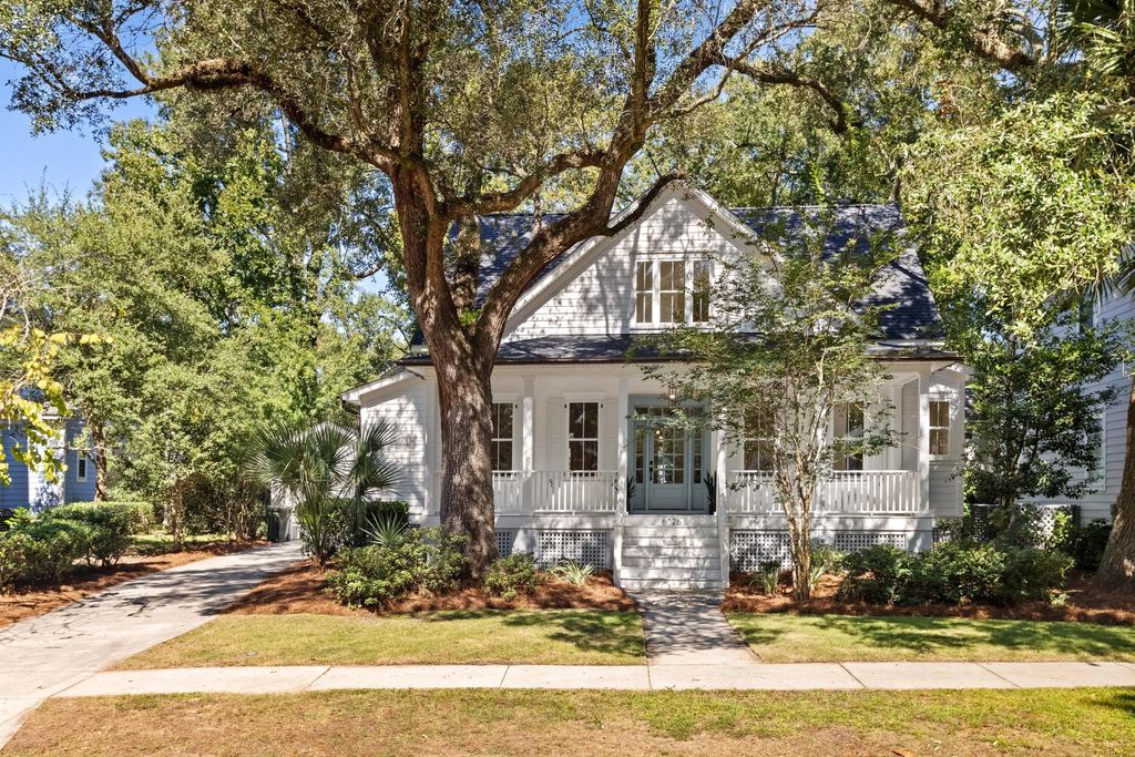6026 Grand Council Street, Daniel Island