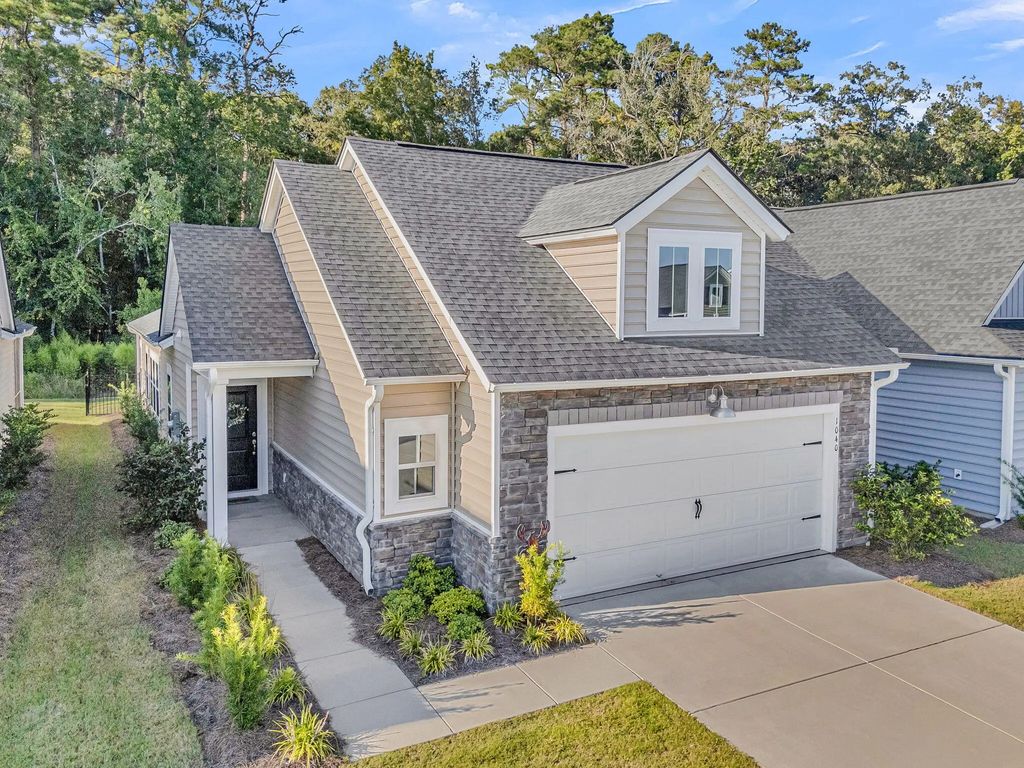 1040 Grace Field Avenue, Summerville