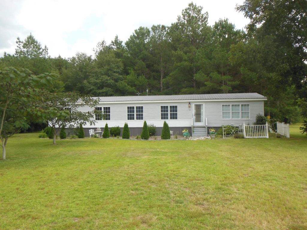138 Winewood Drive, Cope