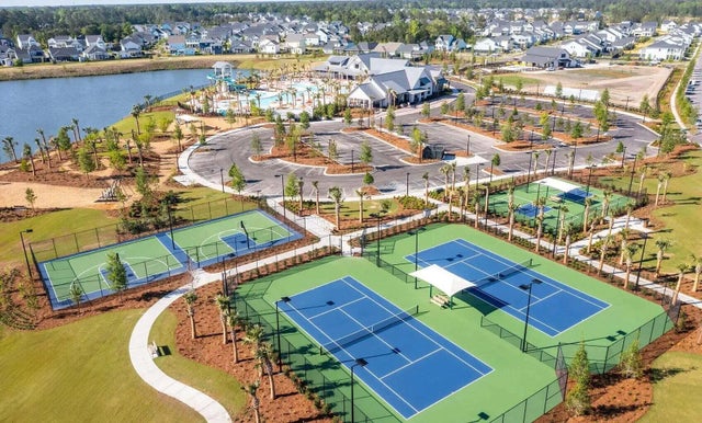 Photo of 253 Denham Street, Summerville SC