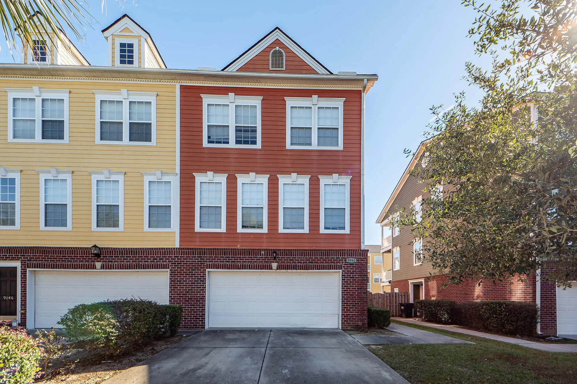 Photo of Listing #24029331