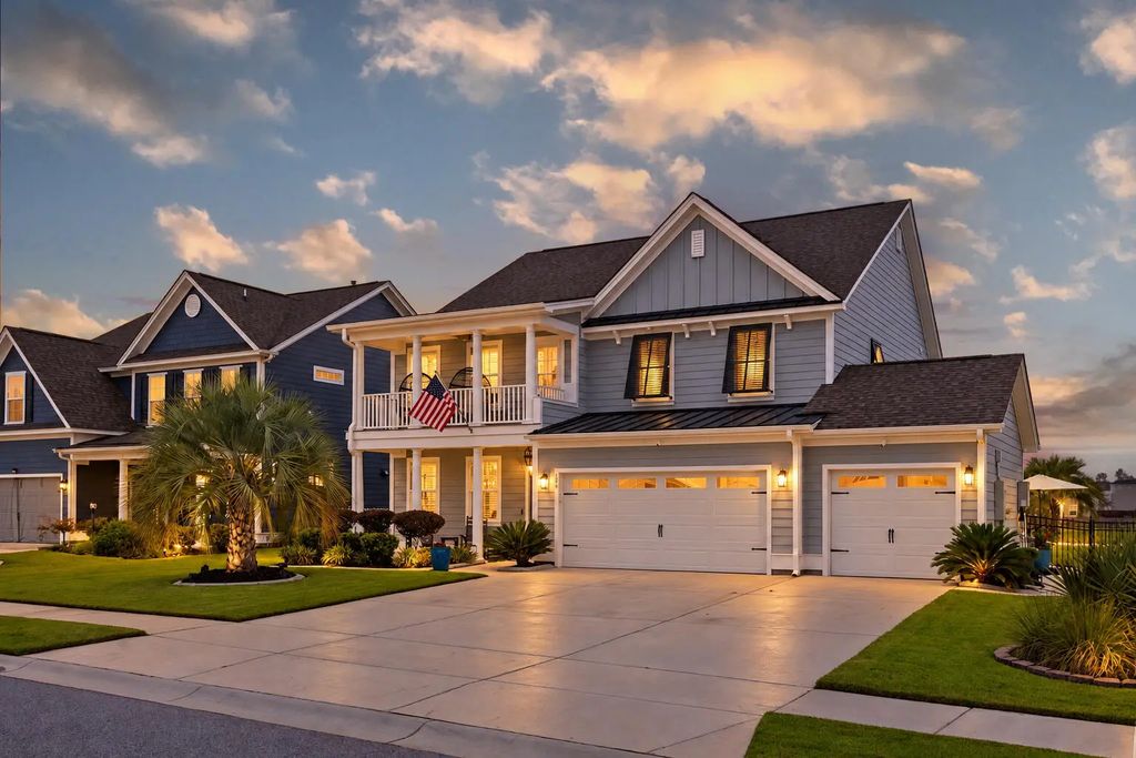 604 Yellow Leaf Lane, Summerville