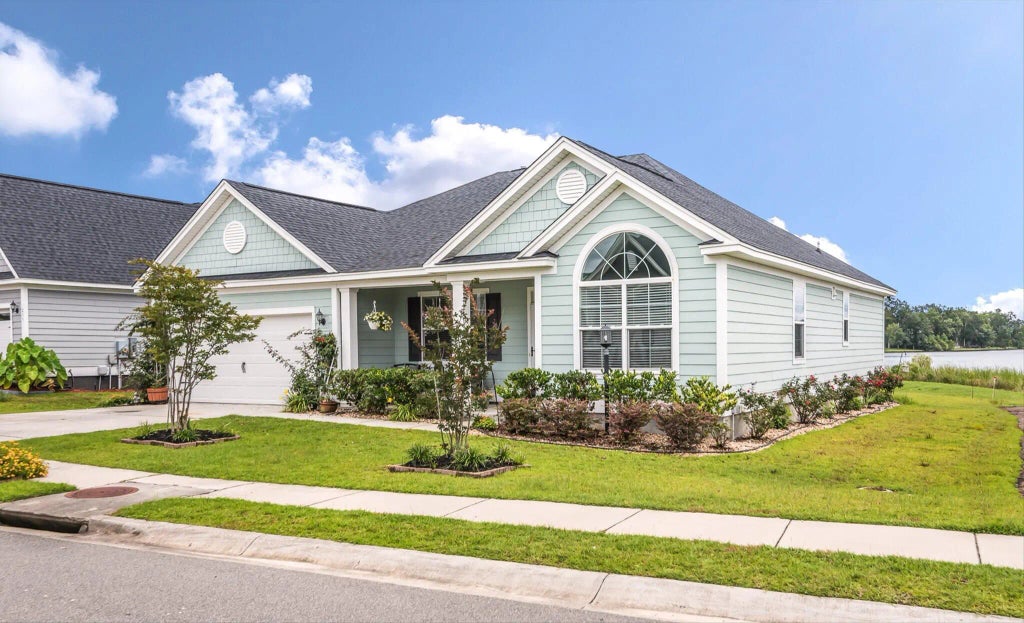 239 Red Leaf Boulevard, Moncks Corner